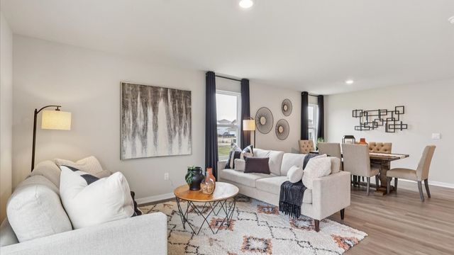 5908 NE Verona Drive, Ankeny, IA 50021