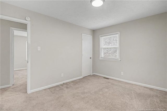 1931 Pumpkin Road, Fayetteville, NC 28304