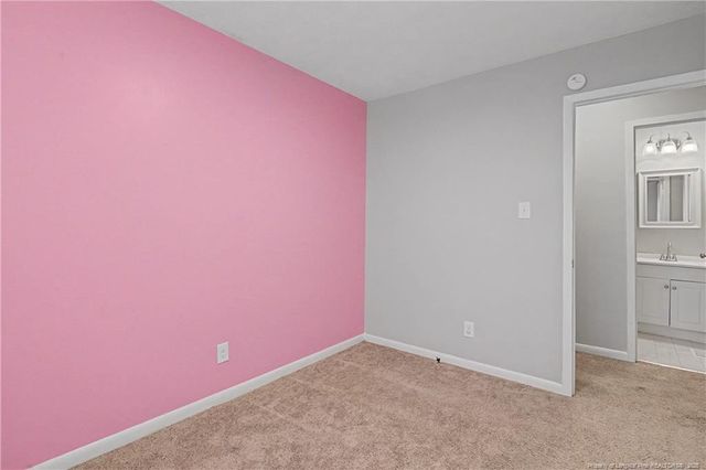 1931 Pumpkin Road, Fayetteville, NC 28304