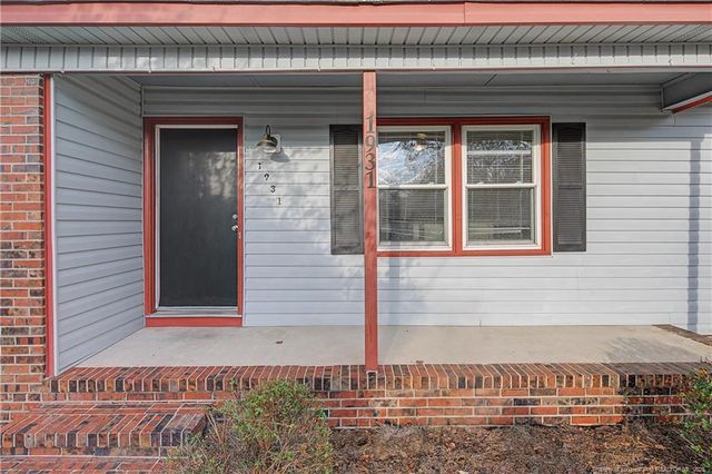 1931 Pumpkin Road, Fayetteville, NC 28304