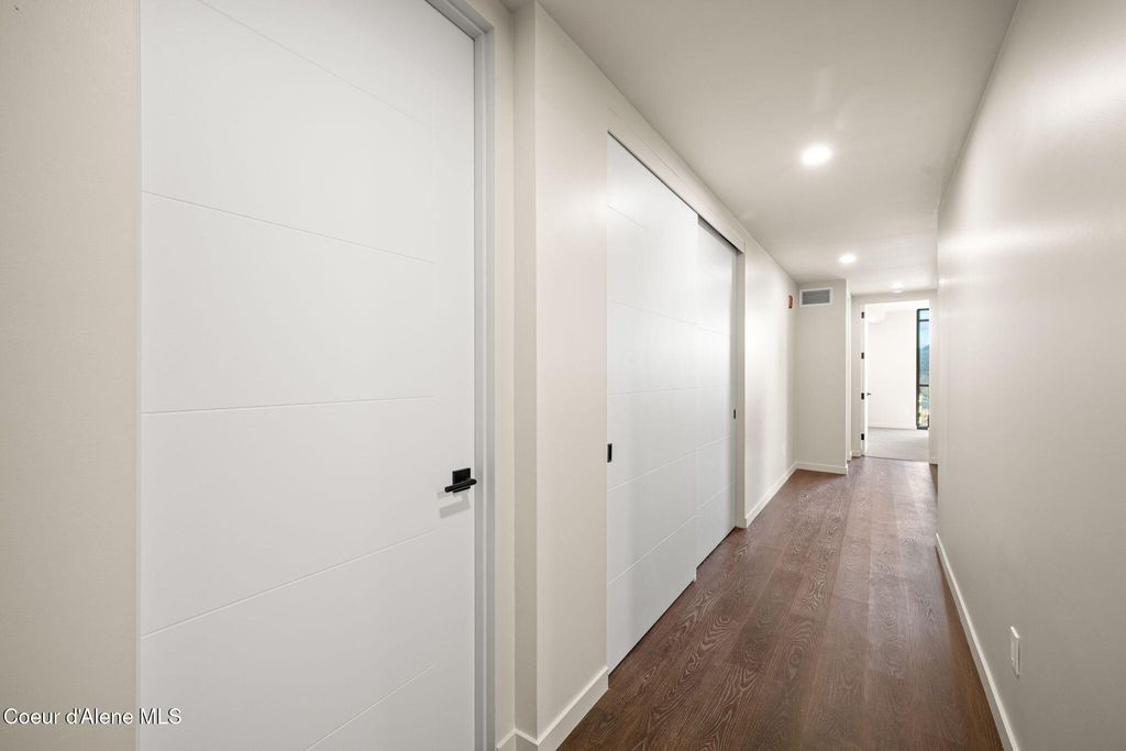 116 S 3RD ST, 903, Coeur d'Alene, ID 83814 photo 6