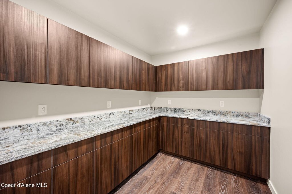 116 S 3RD ST, 903, Coeur d'Alene, ID 83814 photo 9
