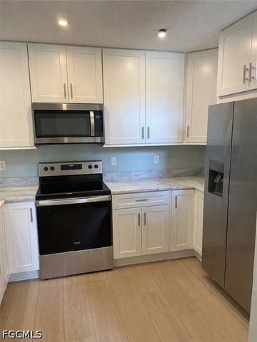 4109 Bellasol CIR 1113, Fort Myers, FL 33916