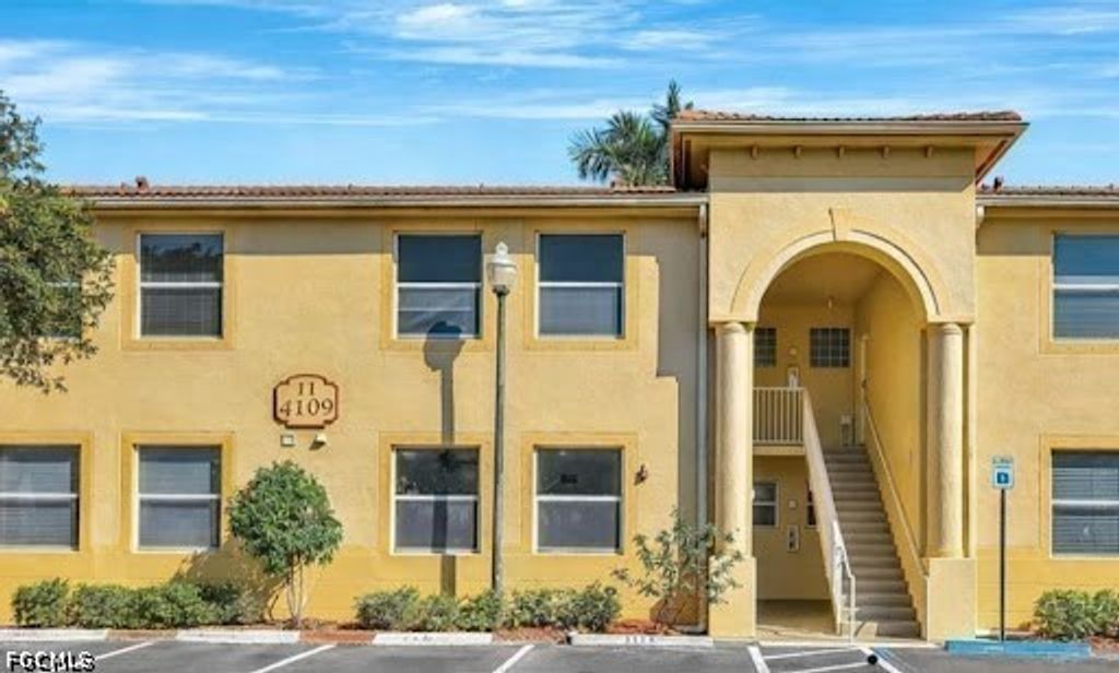 4109 Bellasol CIR 1113, Fort Myers, FL 33916