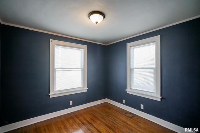 336 Saint Julian Street, Pekin, IL 61554