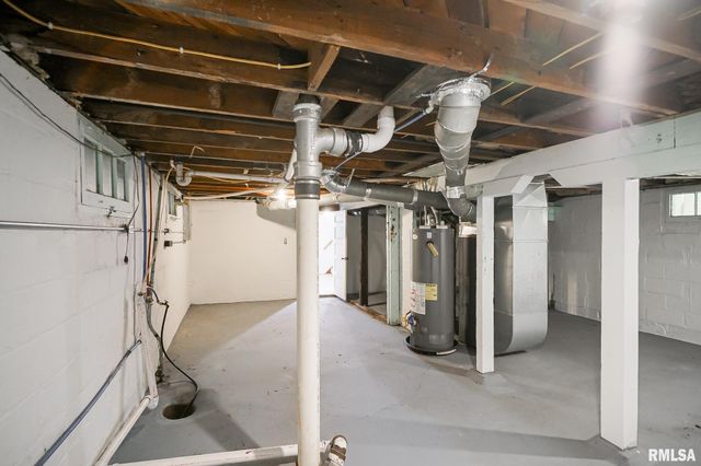 336 Saint Julian Street, Pekin, IL 61554