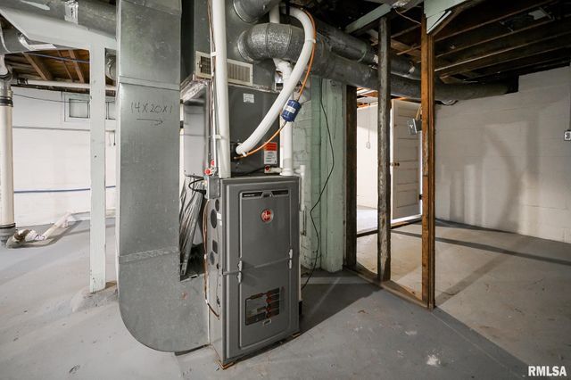 336 Saint Julian Street, Pekin, IL 61554