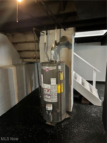 3950 E 121st Street, Cleveland, OH 44105