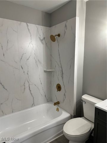 3950 E 121st Street, Cleveland, OH 44105