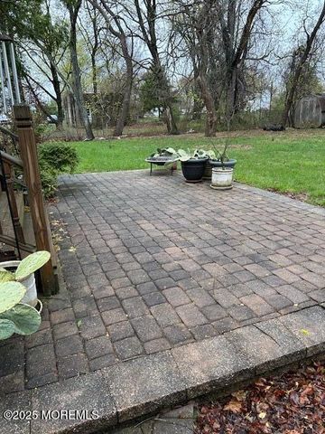 184 Pine Avenue, West Berlin, NJ 08091