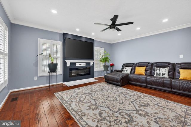 611 HUNTING RIDGE DR, Frederick, MD 21703