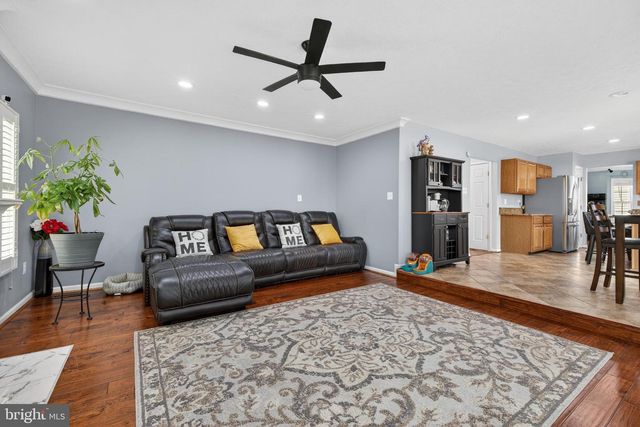 611 HUNTING RIDGE DR, Frederick, MD 21703