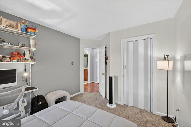 611 HUNTING RIDGE DR, Frederick, MD 21703