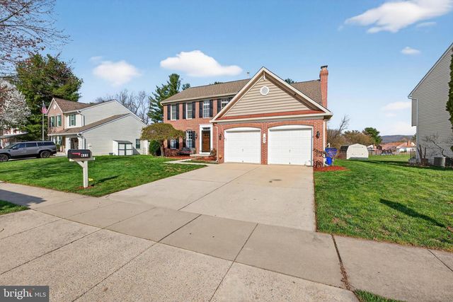 611 HUNTING RIDGE DR, Frederick, MD 21703