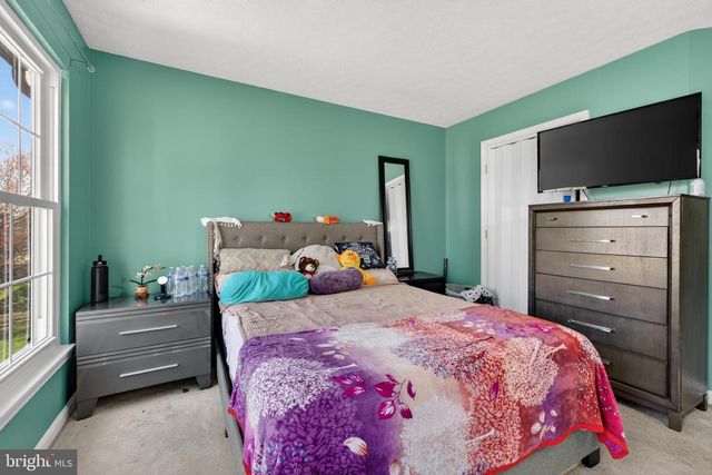 611 HUNTING RIDGE DR, Frederick, MD 21703