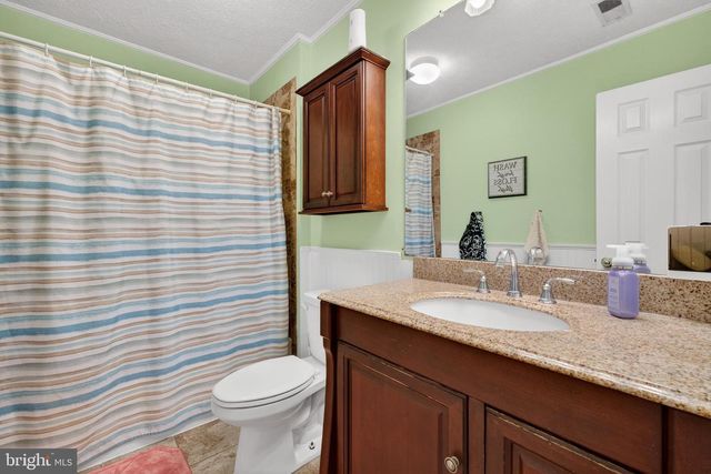 611 HUNTING RIDGE DR, Frederick, MD 21703