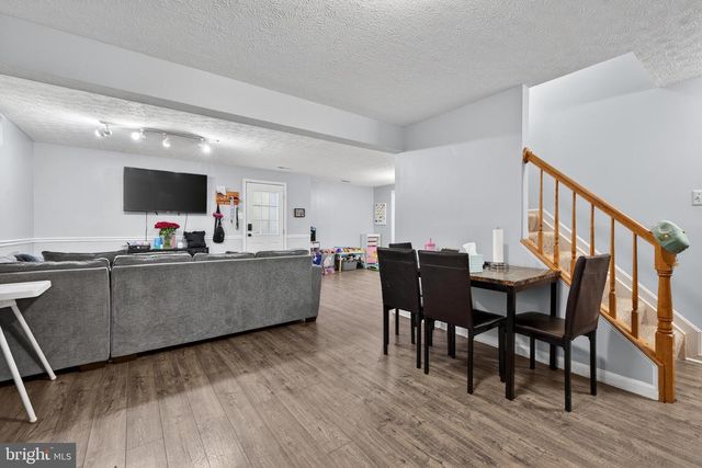611 HUNTING RIDGE DR, Frederick, MD 21703
