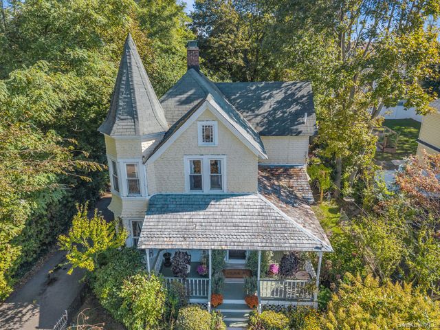 67 Jayne Avenue, Patchogue, NY 11772