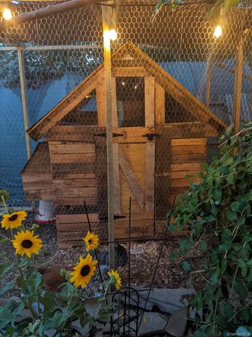 67 Jayne Avenue, Patchogue, NY 11772