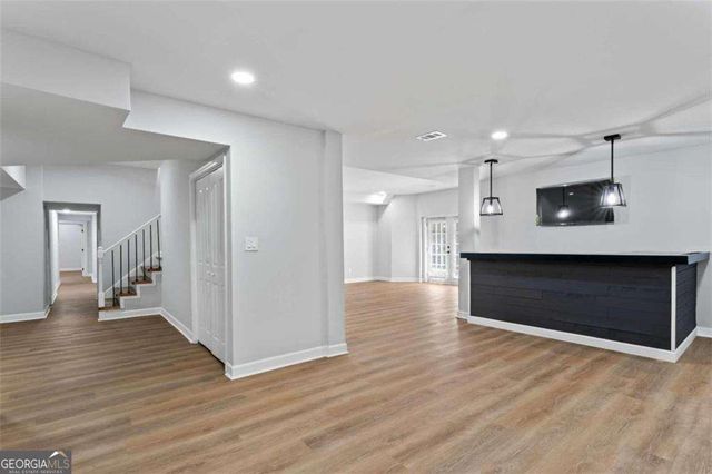 2023 Stoneleigh Drive, Stone Mountain, GA 30087
