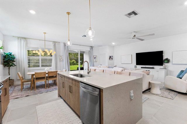 1991 NE Ocean Dunes Drive, Jensen Beach, FL 34957