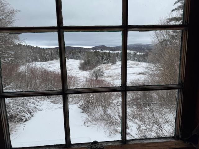 190 Upper Edsall Road, Greensboro, VT 05841