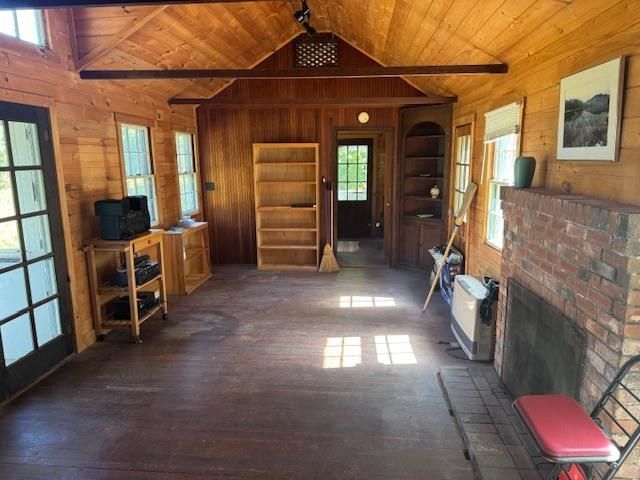 190 Upper Edsall Road, Greensboro, VT 05841