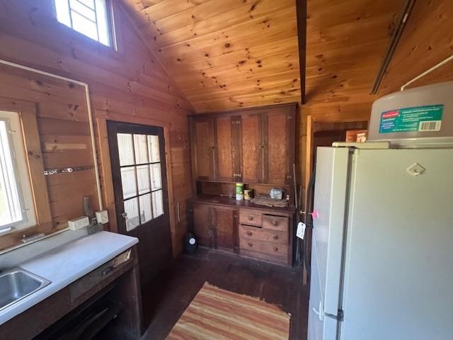 190 Upper Edsall Road, Greensboro, VT 05841