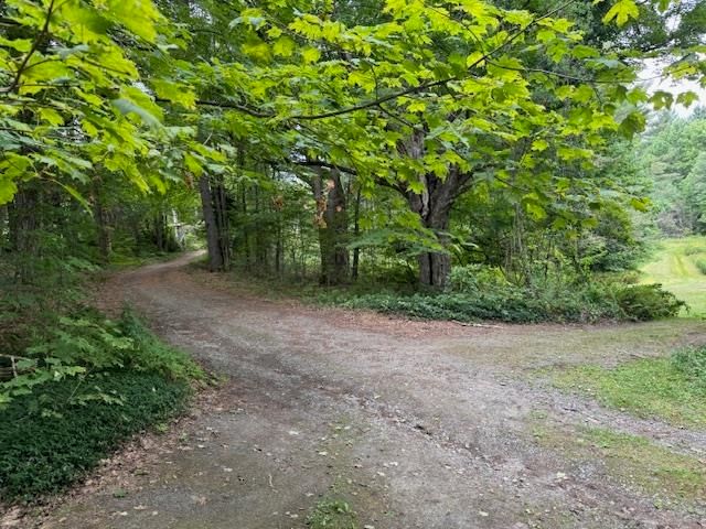 190 Upper Edsall Road, Greensboro, VT 05841