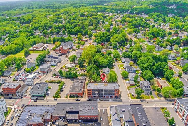 596 Washington St 302, Whitman, MA 02382
