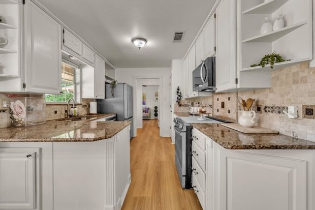 4808 Misty Meadow Drive, Willow Park, TX 76087