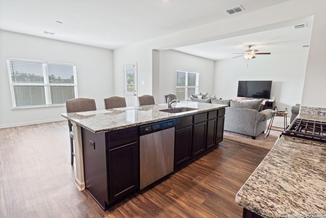 15406 Escalante Pass, Von Ormy, TX 78073