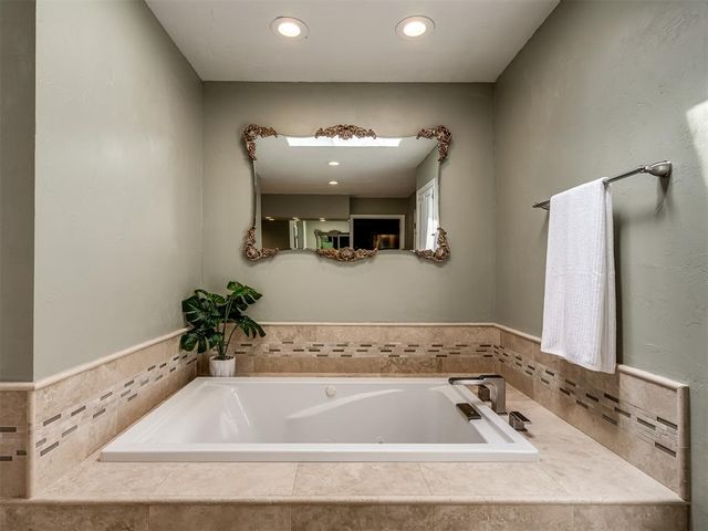 3808 Spyglass Road, Oklahoma City, OK 73120