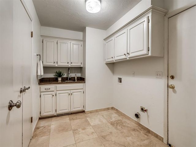 3808 Spyglass Road, Oklahoma City, OK 73120