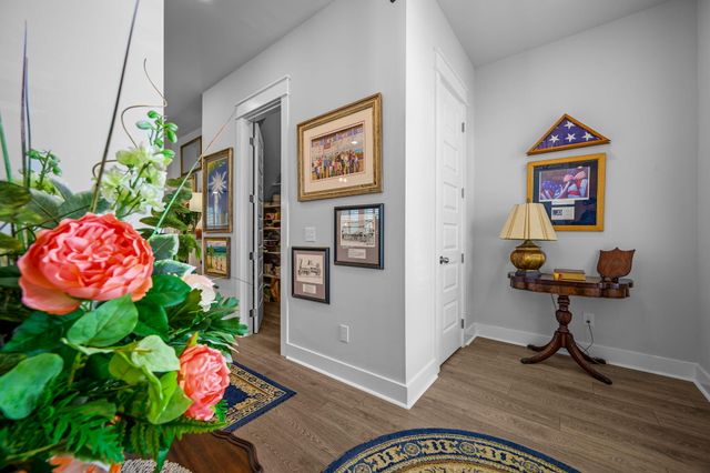 129 Medford Street, Summerville, SC 29486