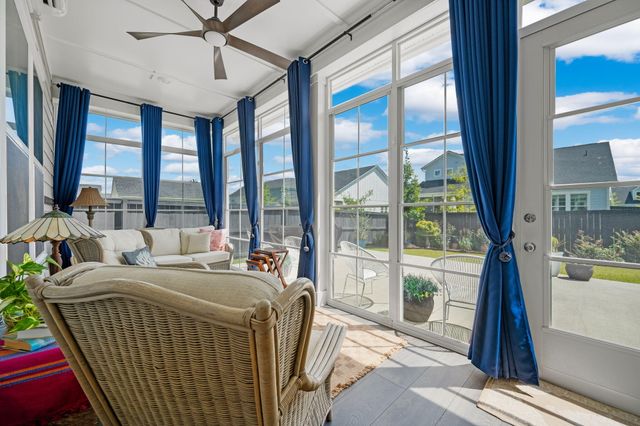 129 Medford Street, Summerville, SC 29486