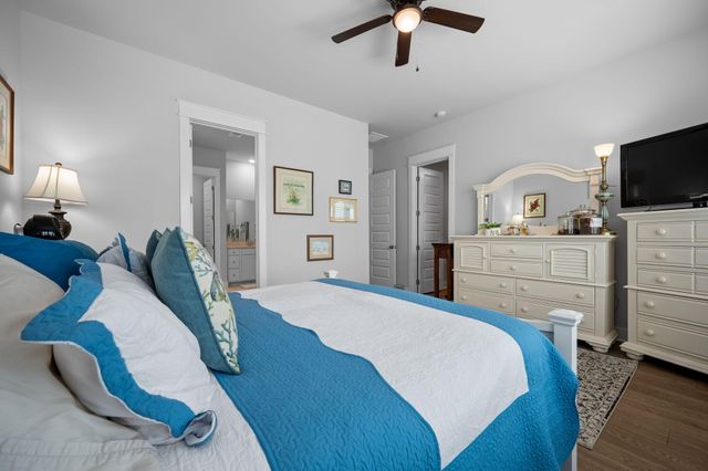 129 Medford Street, Summerville, SC 29486