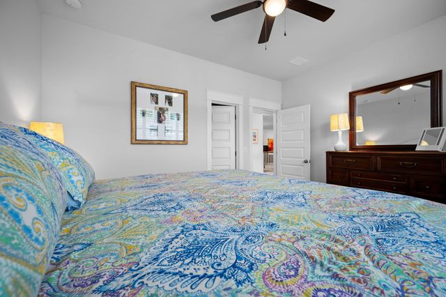 129 Medford Street, Summerville, SC 29486