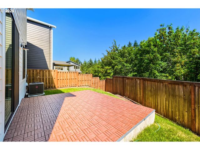 15653 Nw RAYWOOD Ln, Portland, OR 97229