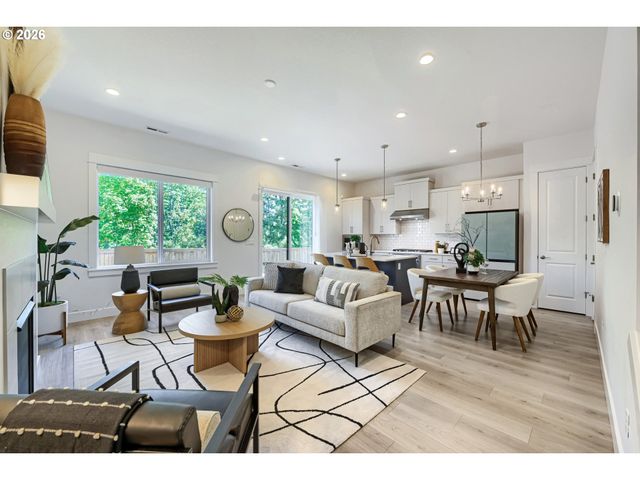 15653 Nw RAYWOOD Ln, Portland, OR 97229