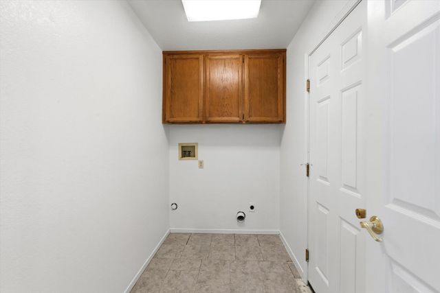 7170 Cloverleaf Way, Citrus Heights, CA 95621