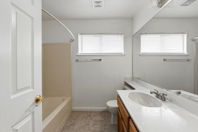 7170 Cloverleaf Way, Citrus Heights, CA 95621