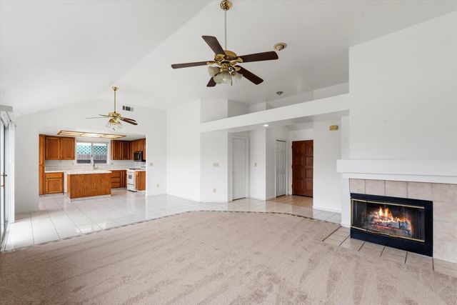 7170 Cloverleaf Way, Citrus Heights, CA 95621