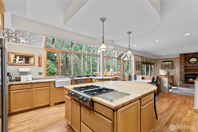 15427 178th Avenue NE, Woodinville, WA 98072
