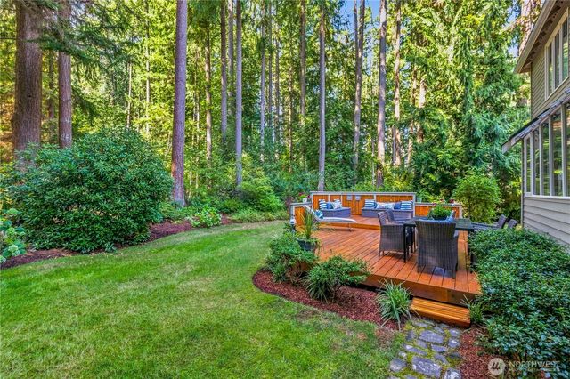 15427 178th Avenue NE, Woodinville, WA 98072