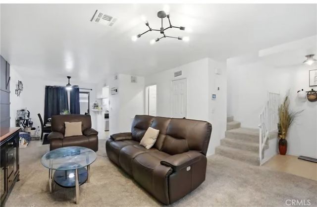 1340 W Avenue J4, Lancaster, CA 93534