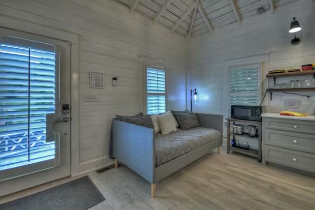 1029 Mineral Bluff Highway, Mineral Bluff, GA 30559