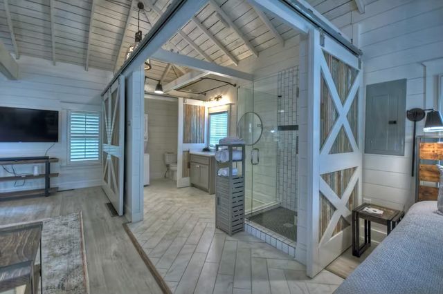 1029 Mineral Bluff Highway, Mineral Bluff, GA 30559