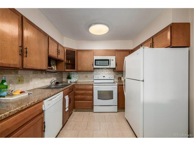 9655 E Center Ave 6D, Denver, CO 80247