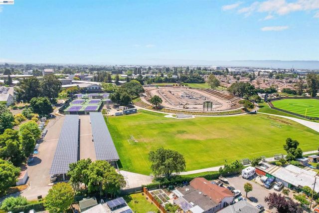 1285 Sangamore St, Hayward, CA 94545